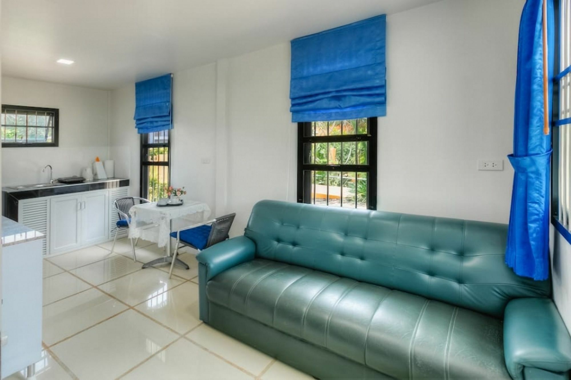 Aquatoria Phuket Bangtao Villa Сурин-Бич Экстерьер фото